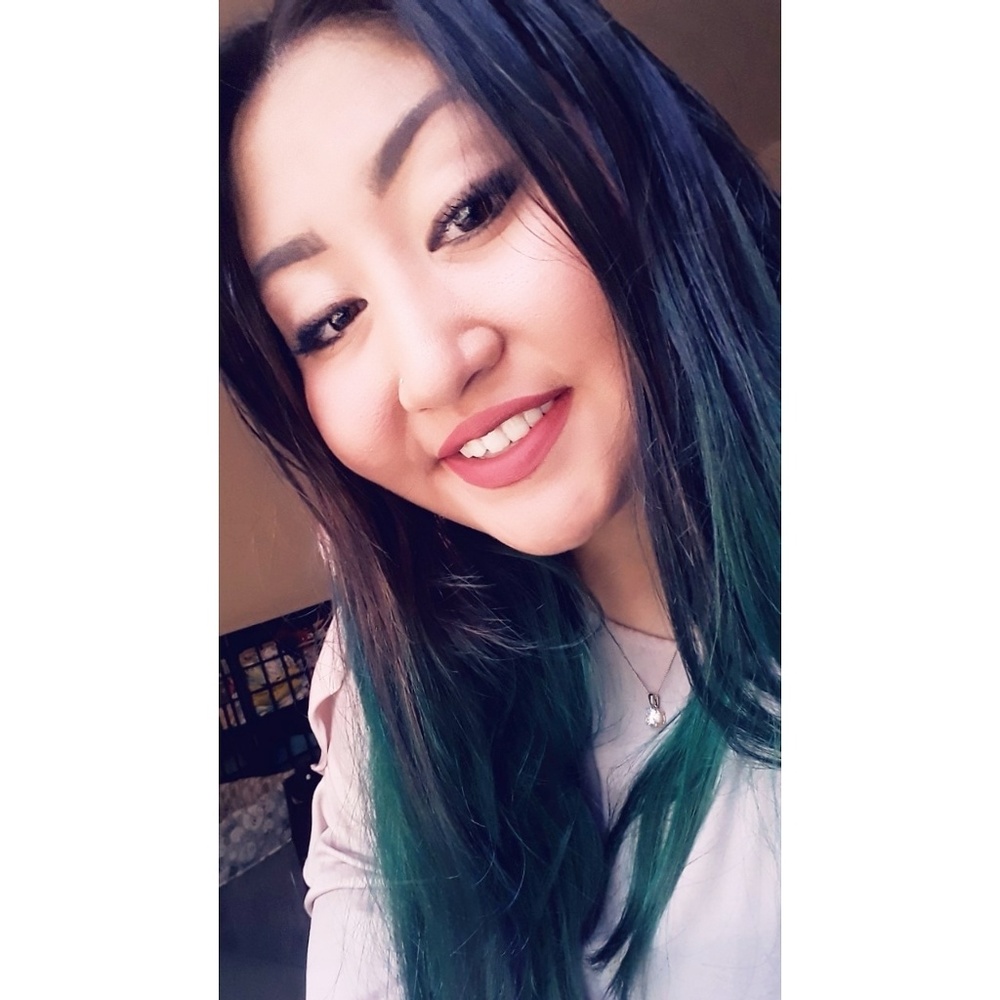 Meet your Posher, Alia